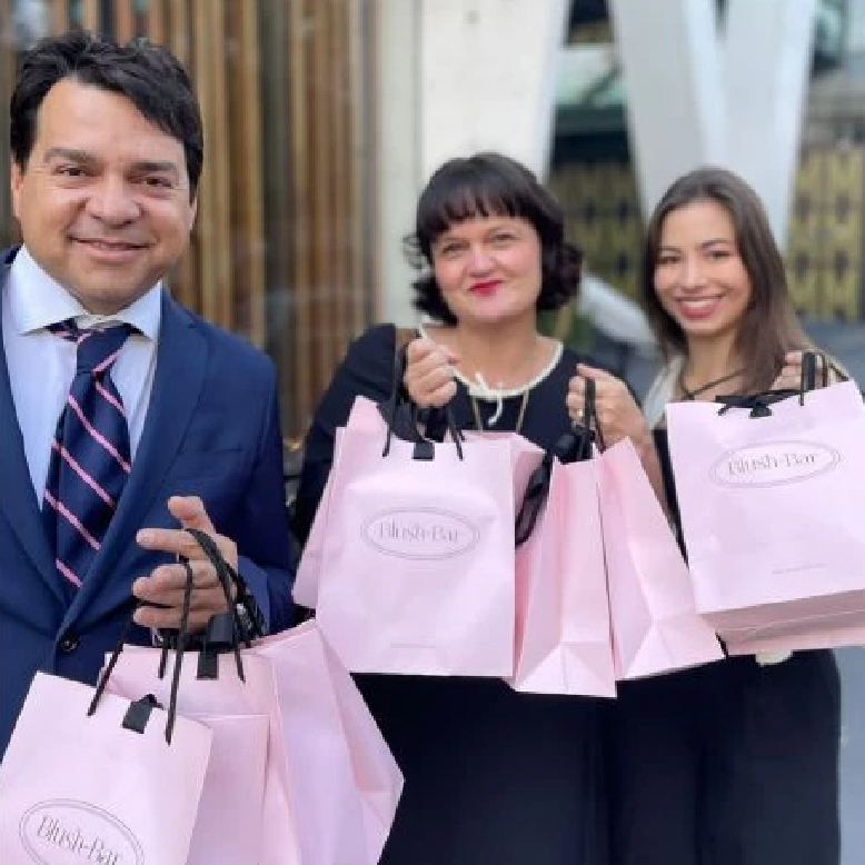 Equipo Blush-Bar en México